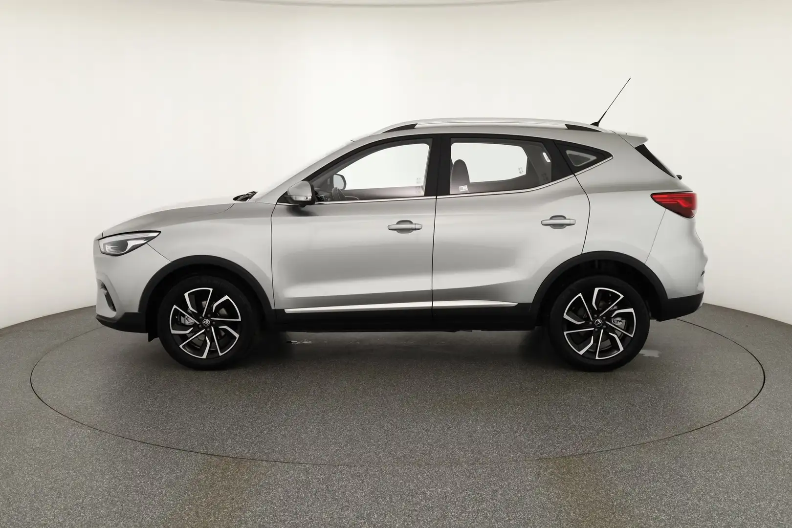 MG ZS 1.0 T-GDI Luxury Aut. LED Navi 360° Argent - 2