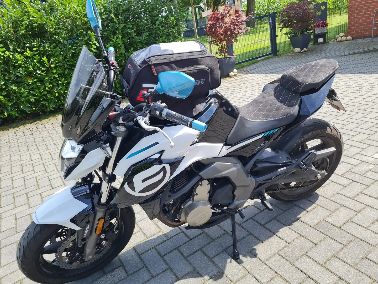CFMOTO 650 NK Wit - 1