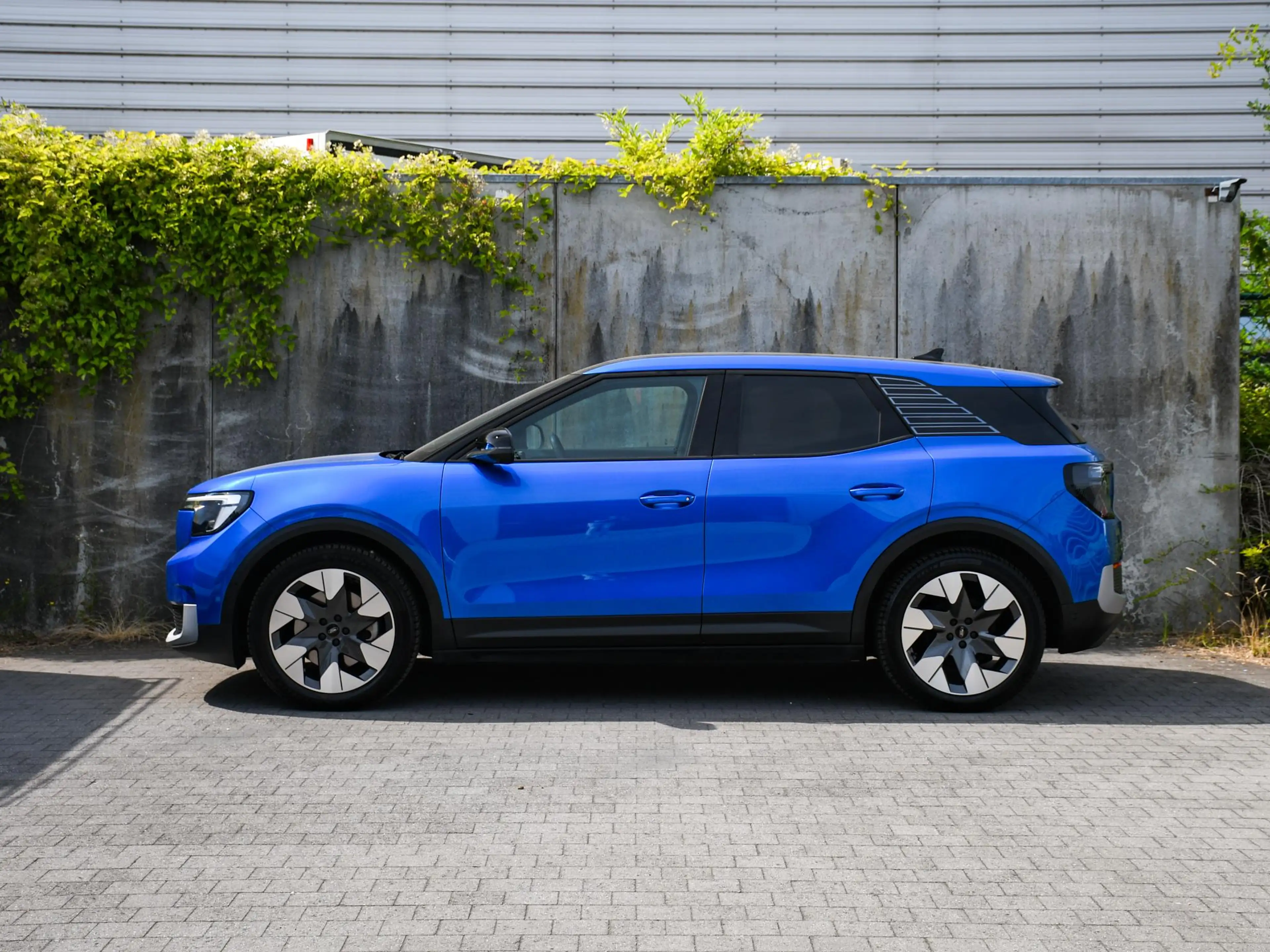 Ford Explorer Premium Extended Range 77 kWh RWD 286pk Automaat L — photo 3