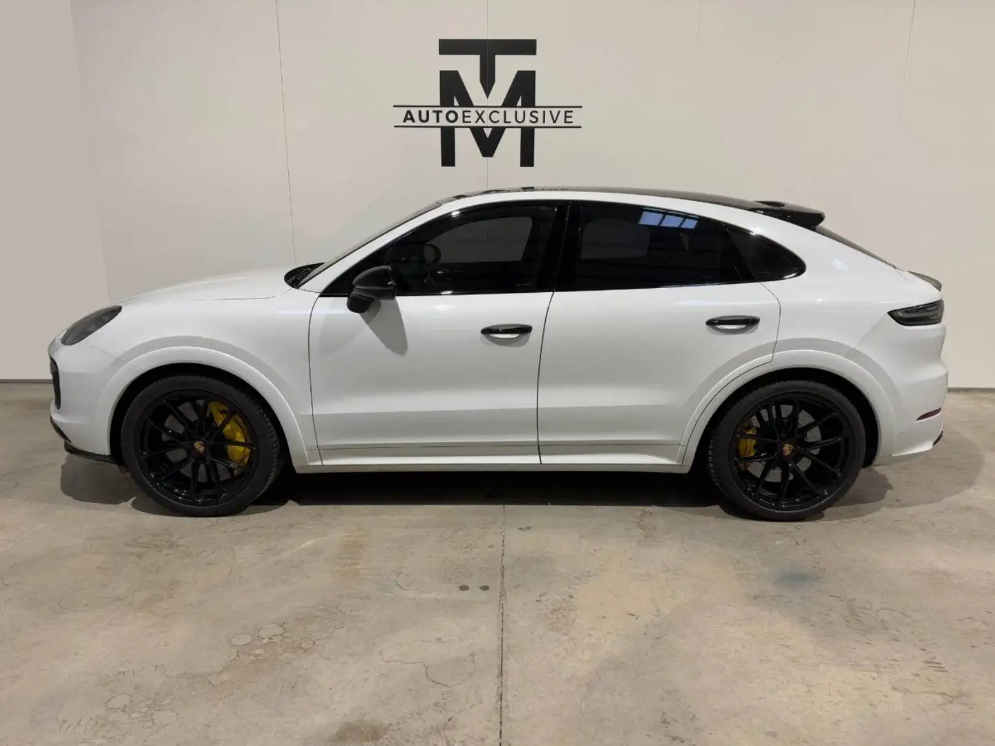 Porsche Cayenne COUPE Coupe 4.0 V8 550 ch Tiptronic BVA Turbo Weiß - 2