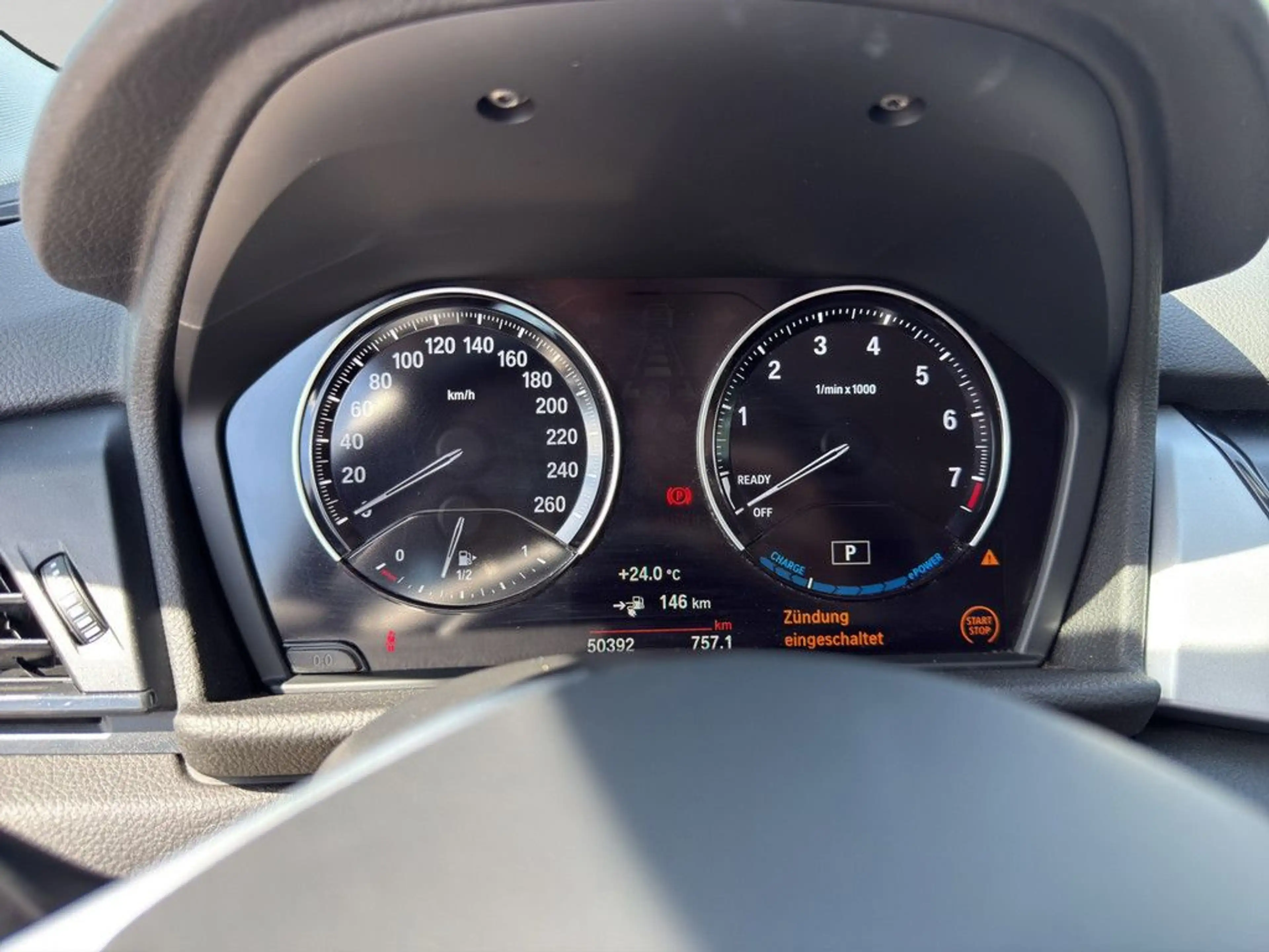 BMW 225 Hybrid iPerformance SHZ FACEL. — photo 12