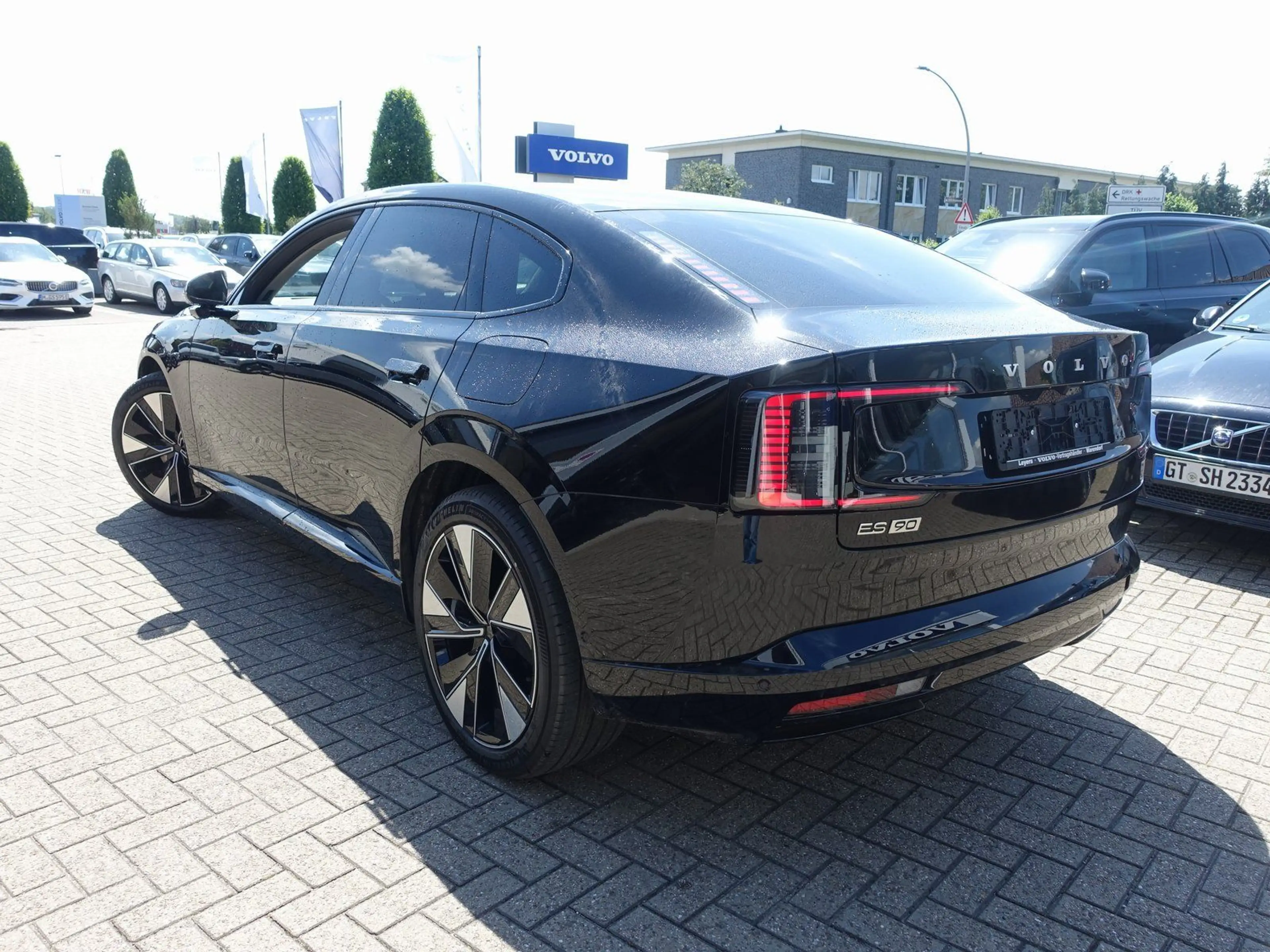 Volvo ES90 Single Motor Extended Range Plus/BOSE/Pano — photo 4