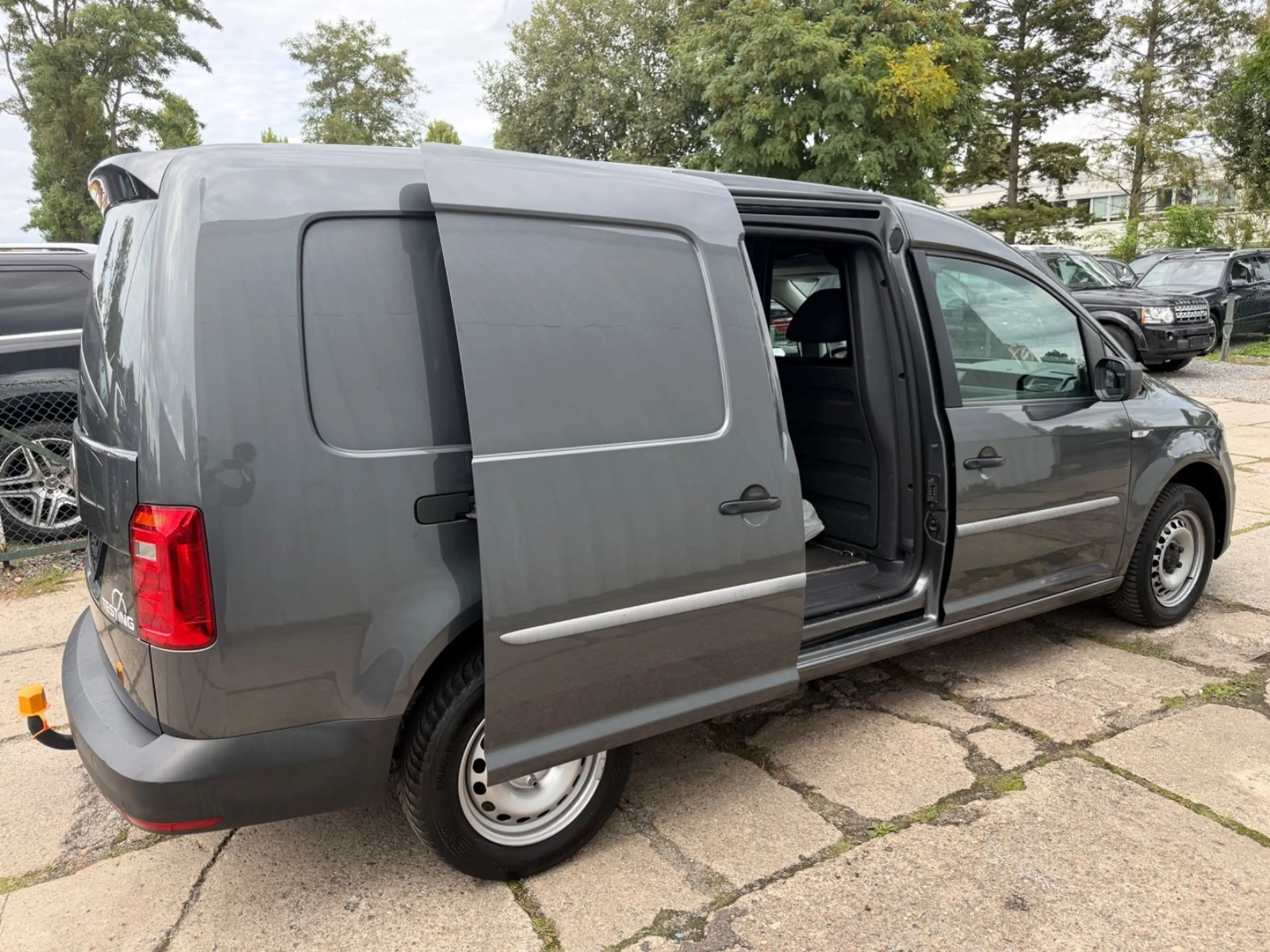 Volkswagen Caddy *TOP AUSSTATTUNG*NAVI*AHK*SCHECKHEFT — photo 8