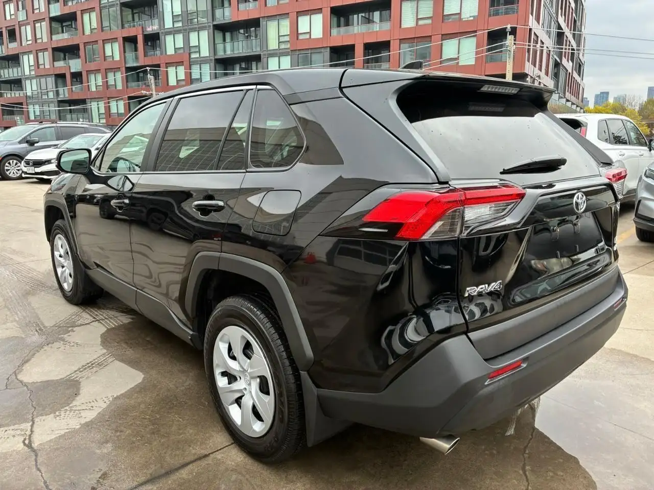 Toyota RAV 4 снимка Toyota RAV 4