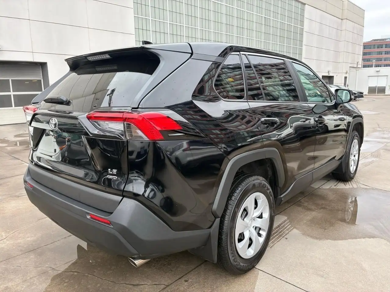Toyota RAV 4 снимка Toyota RAV 4