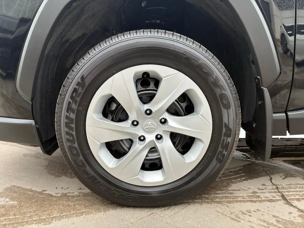 Toyota RAV 4 снимка Toyota RAV 4