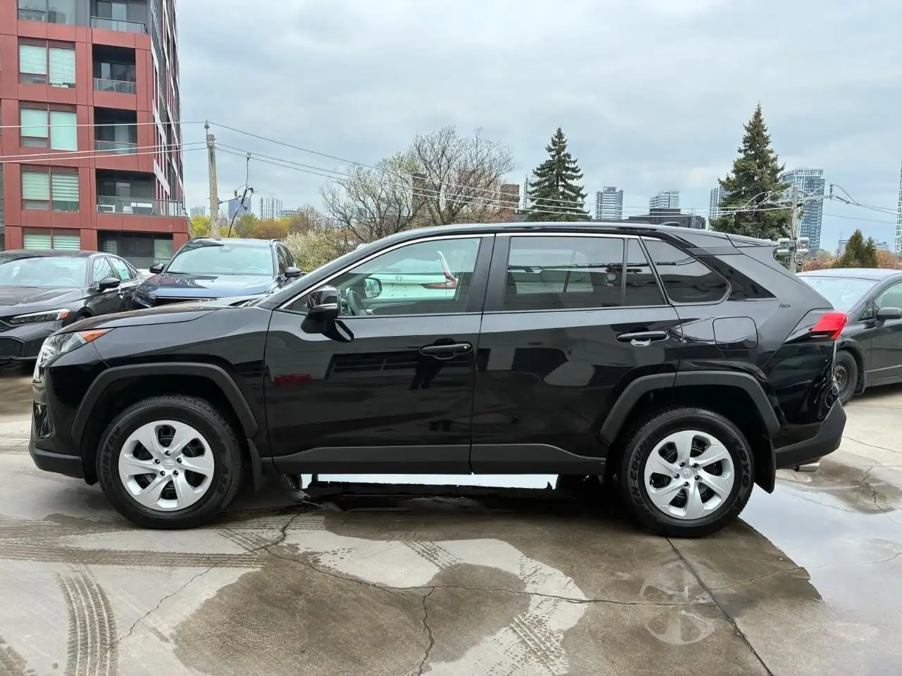 Toyota RAV 4 снимка Toyota RAV 4
