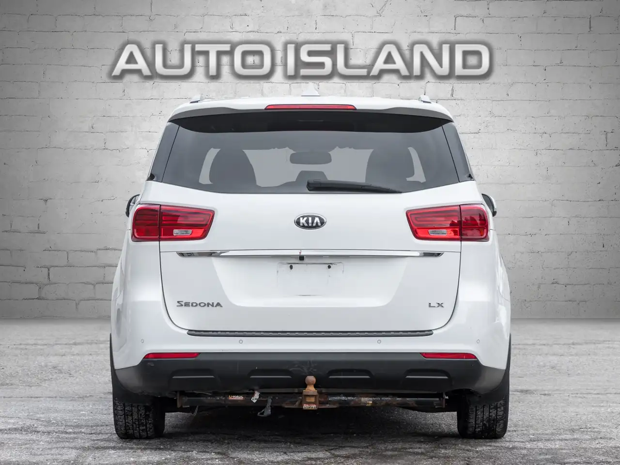 Kia Sedona снимка Kia Sedona