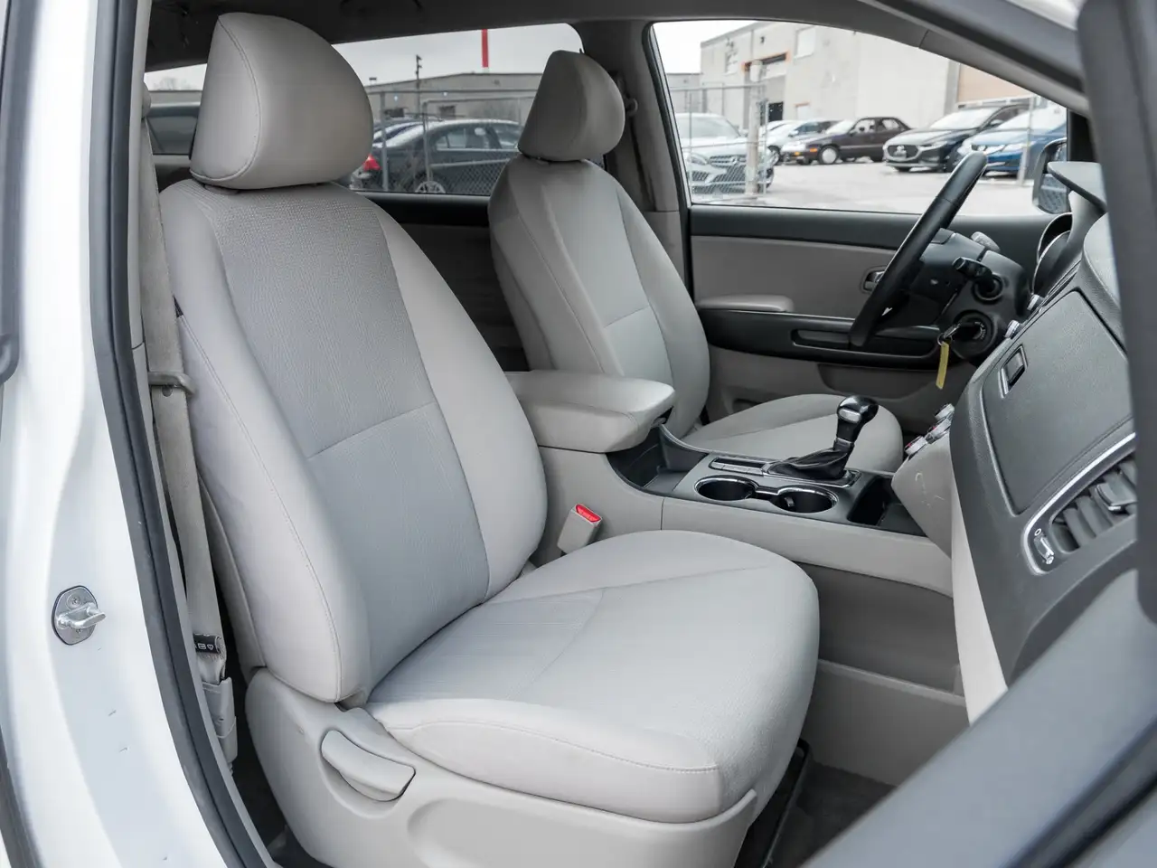 Kia Sedona снимка Kia Sedona