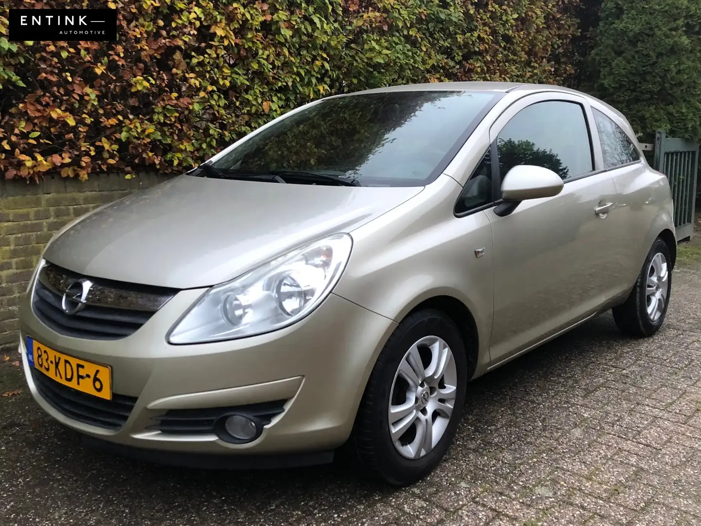 Opel Corsa 1.2-16V Enjoy Automaat | 1e Eig | Trekhaak Beige - 1