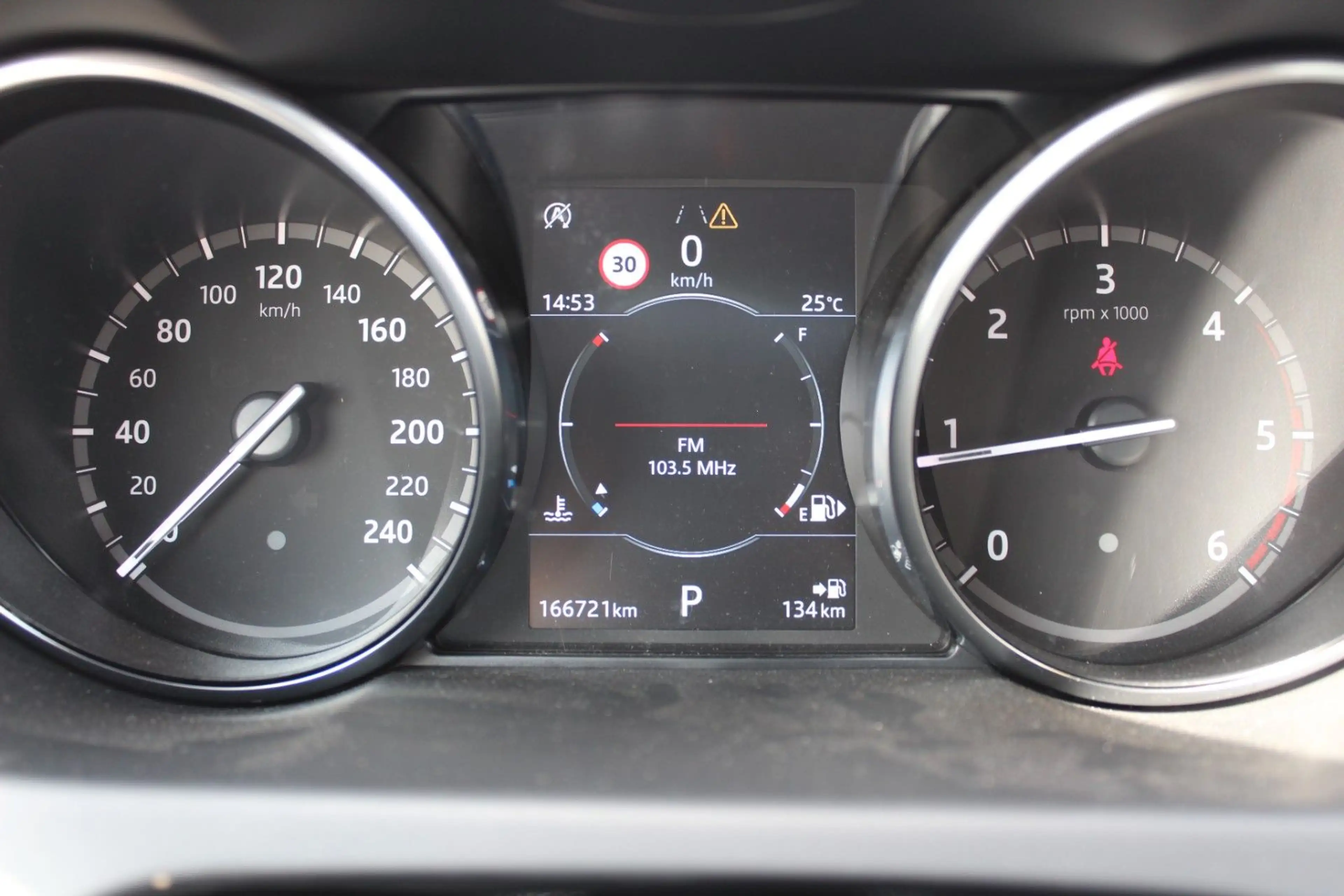 Land Rover Discovery 2.0 SportAWD Aut Sitzhzg Pano R.Kamera — photo 14