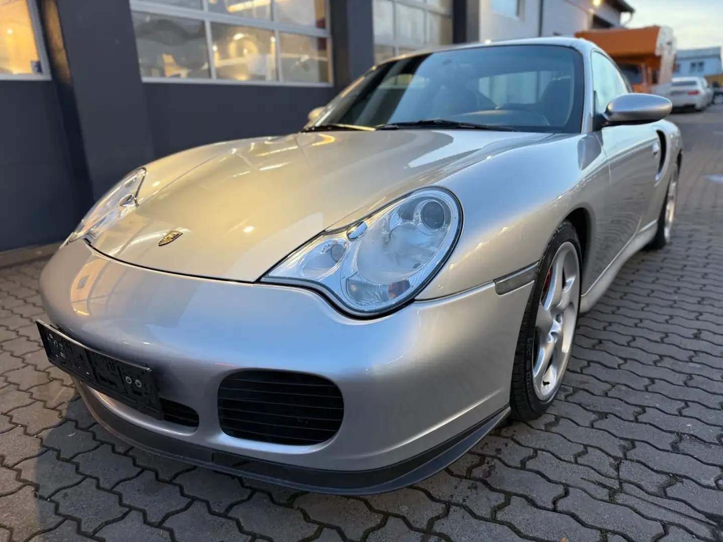 Porsche 996 911 TURBO COUPE 1.HAND DEUTSCH Silber - 1