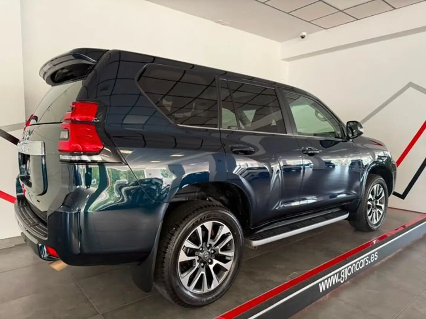 Toyota Land Cruiser 2.8 D-4D VXL AUTO Azul - 2