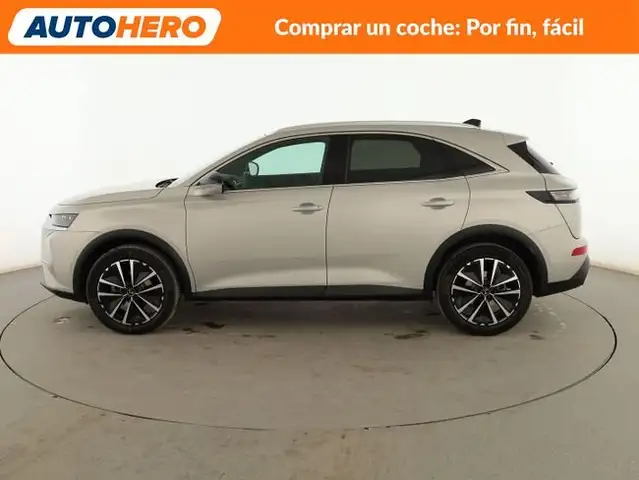 DS Automobiles DS 7 Crossback view 3