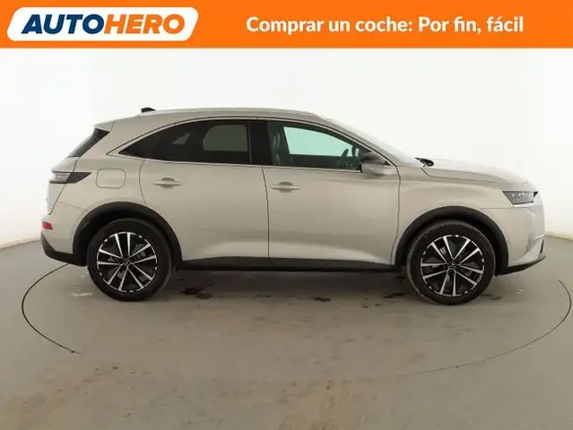 DS Automobiles DS 7 Crossback view 7