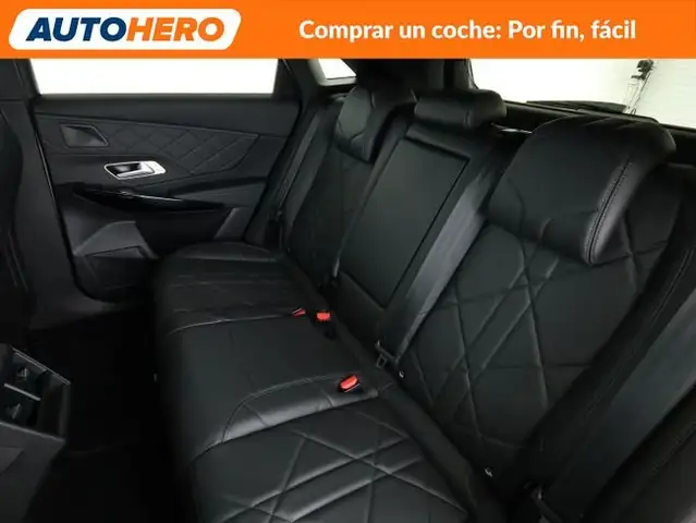 DS Automobiles DS 7 Crossback view 15