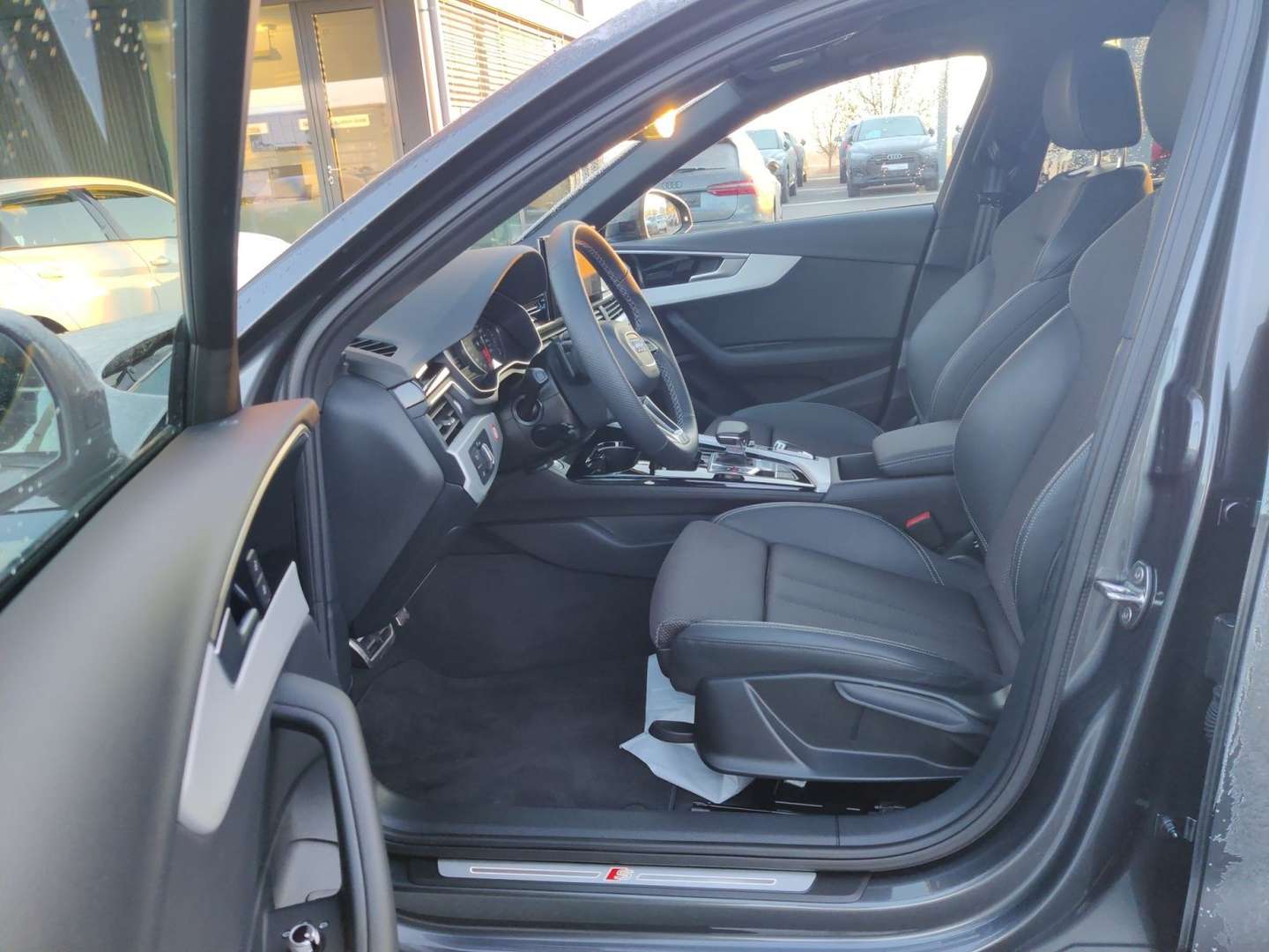 Audi A4 S Line 40 TFSI - - Joinsteer - #4