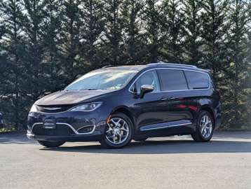 Limited - Rear TV, Sunroof, Leather, Power Doors