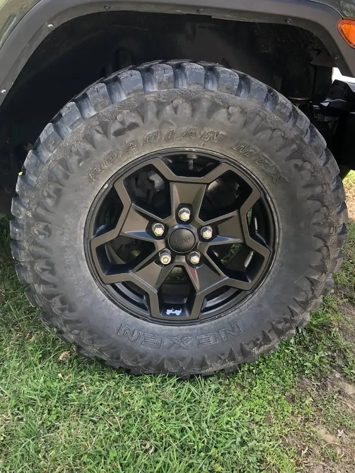 Jeep Gladiator снимка Jeep Gladiator