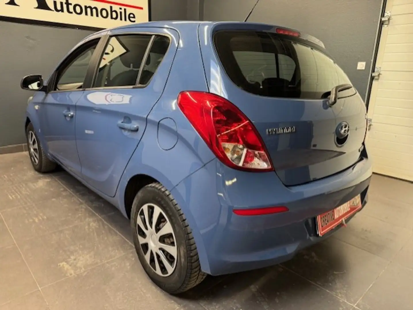 Hyundai i20 1.1 CRDi 75 CV Initia 1ère main - 2