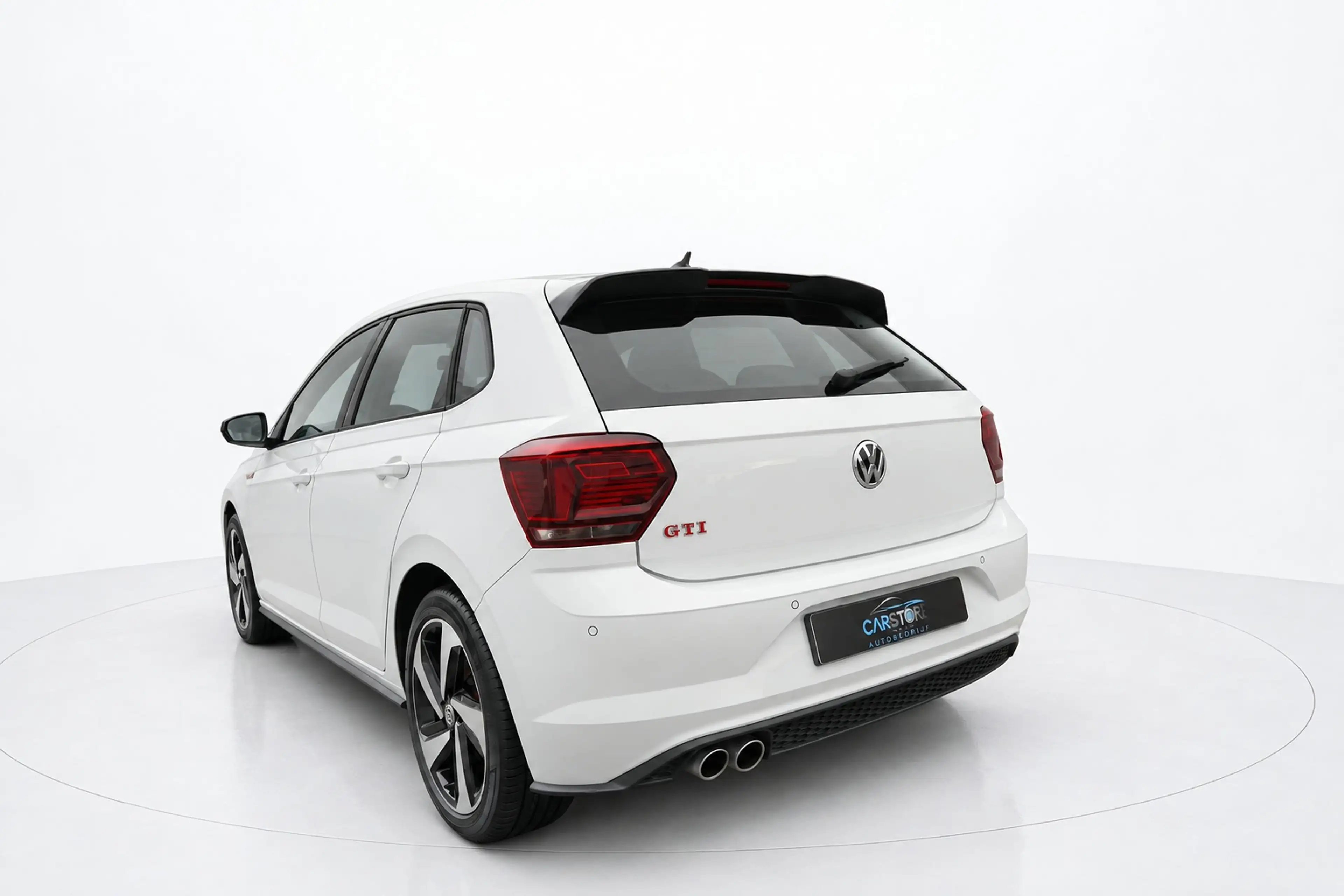 Volkswagen Polo GTI 2.0 TSI VIRTUAL KEYLESS BEATS CAMERA — photo 24
