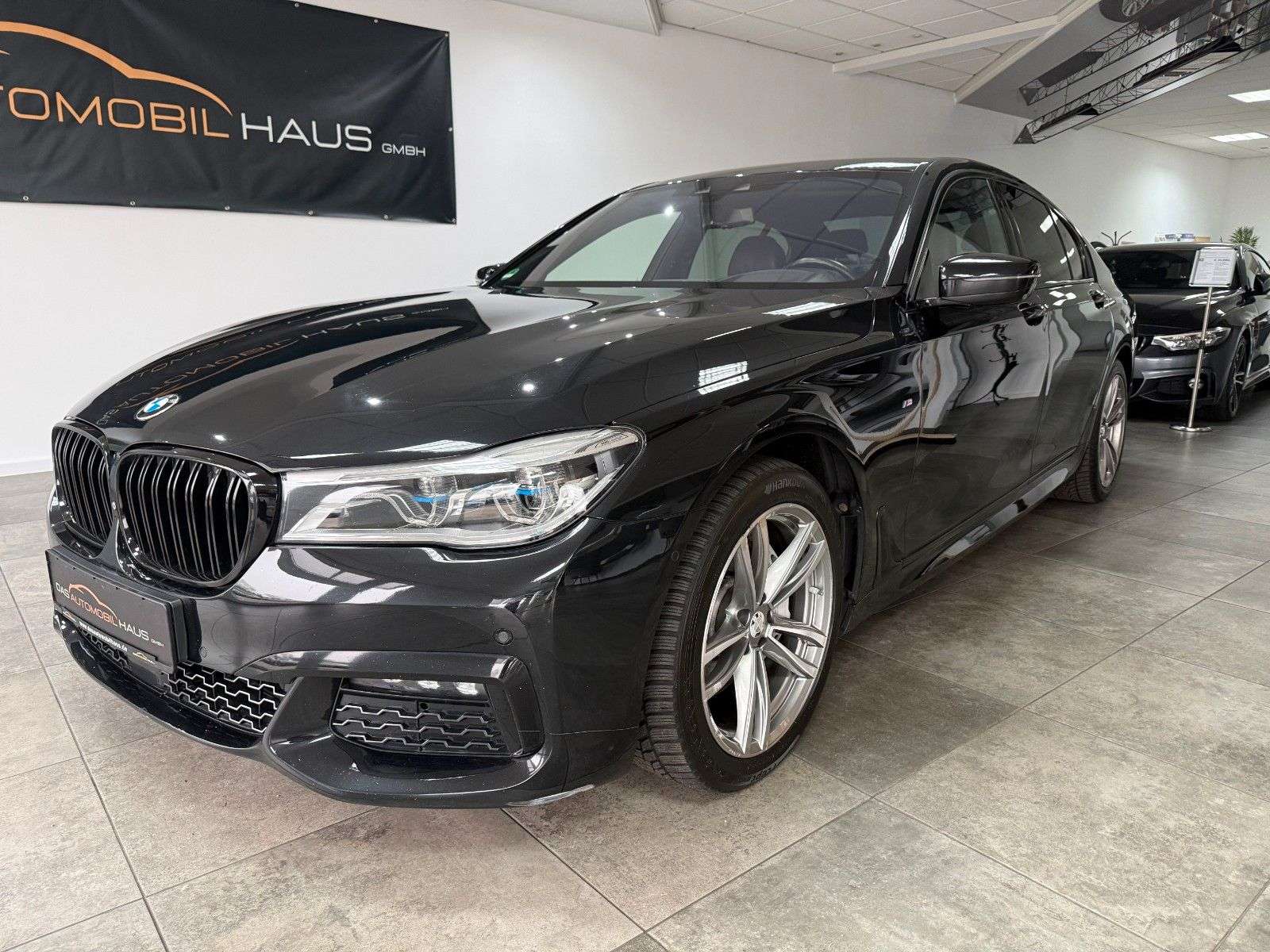 BMW 740