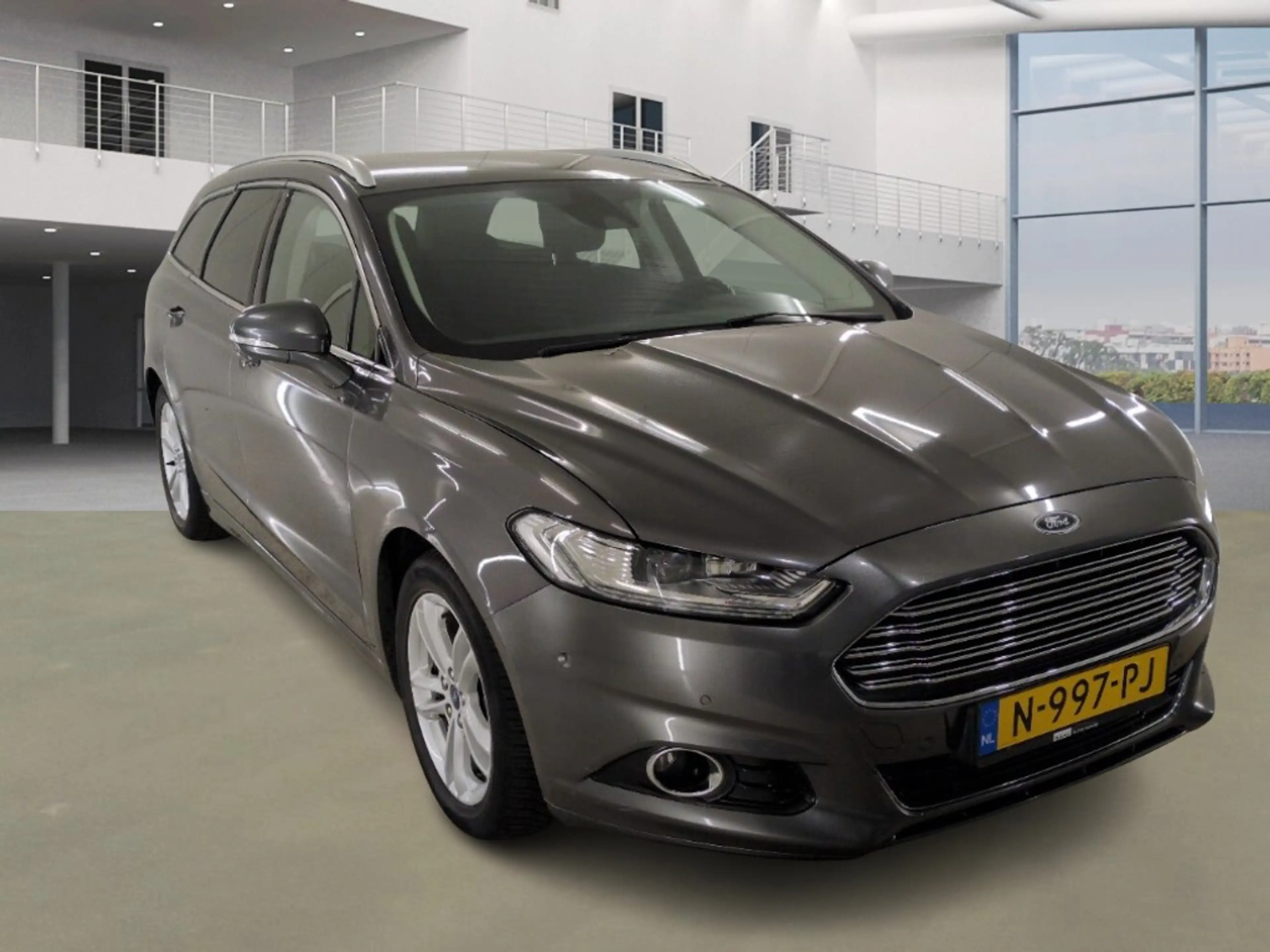 Ford Mondeo Wagon 1.5 Titanium — photo 2