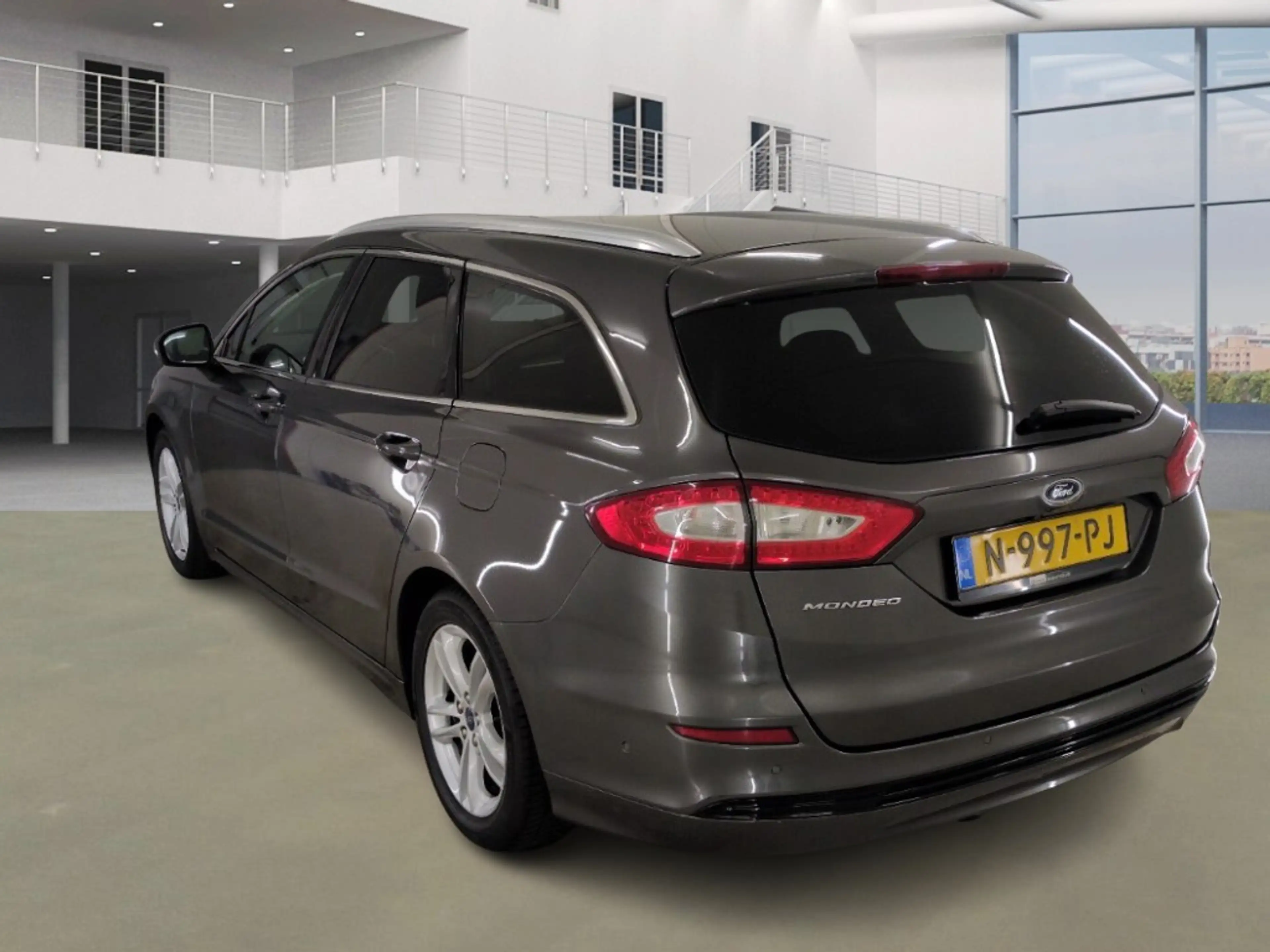 Ford Mondeo Wagon 1.5 Titanium — photo 4