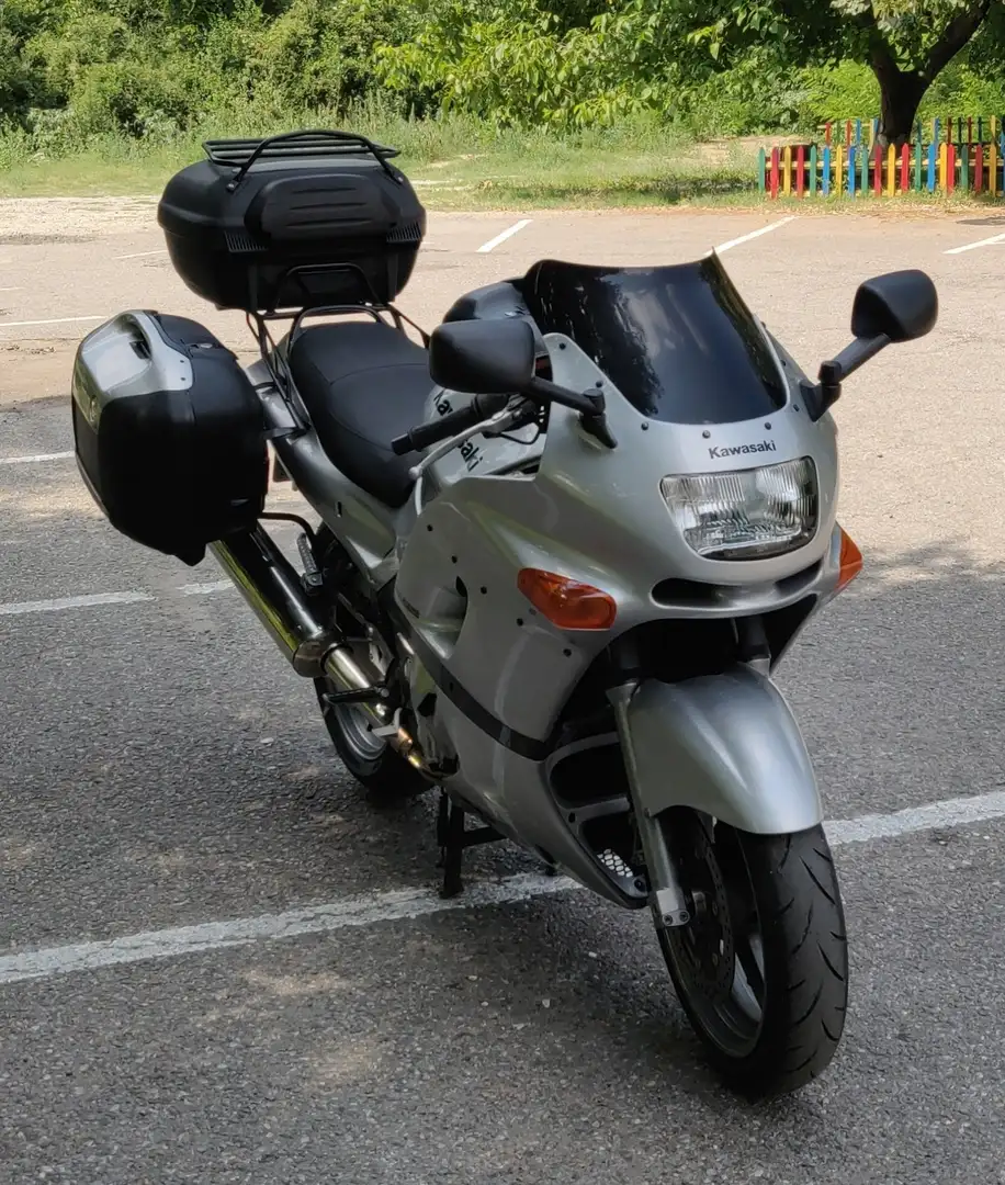 Kawasaki ZZR 600 Silber - 1