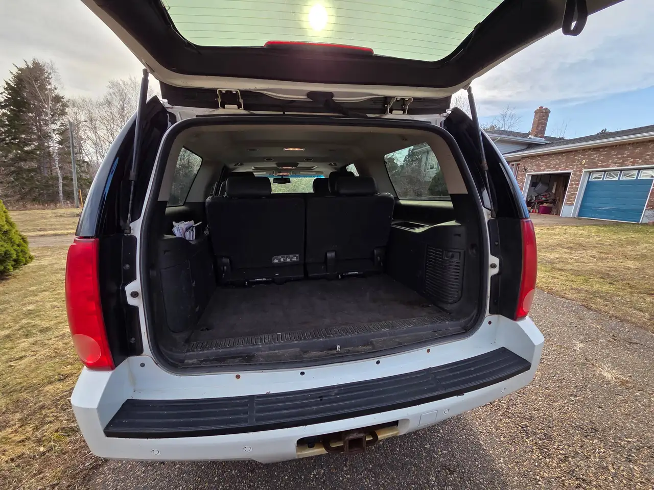 GMC Yukon photo GMC Yukon
