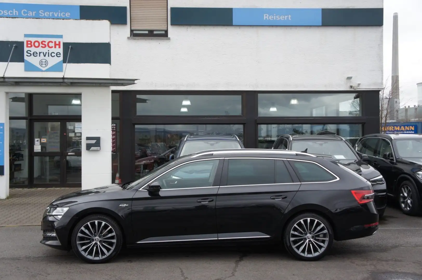 Skoda Superb L&K iV*AHK*ACC*LEDER*19Z*VIRTUAL*WIPA* Schwarz - 2