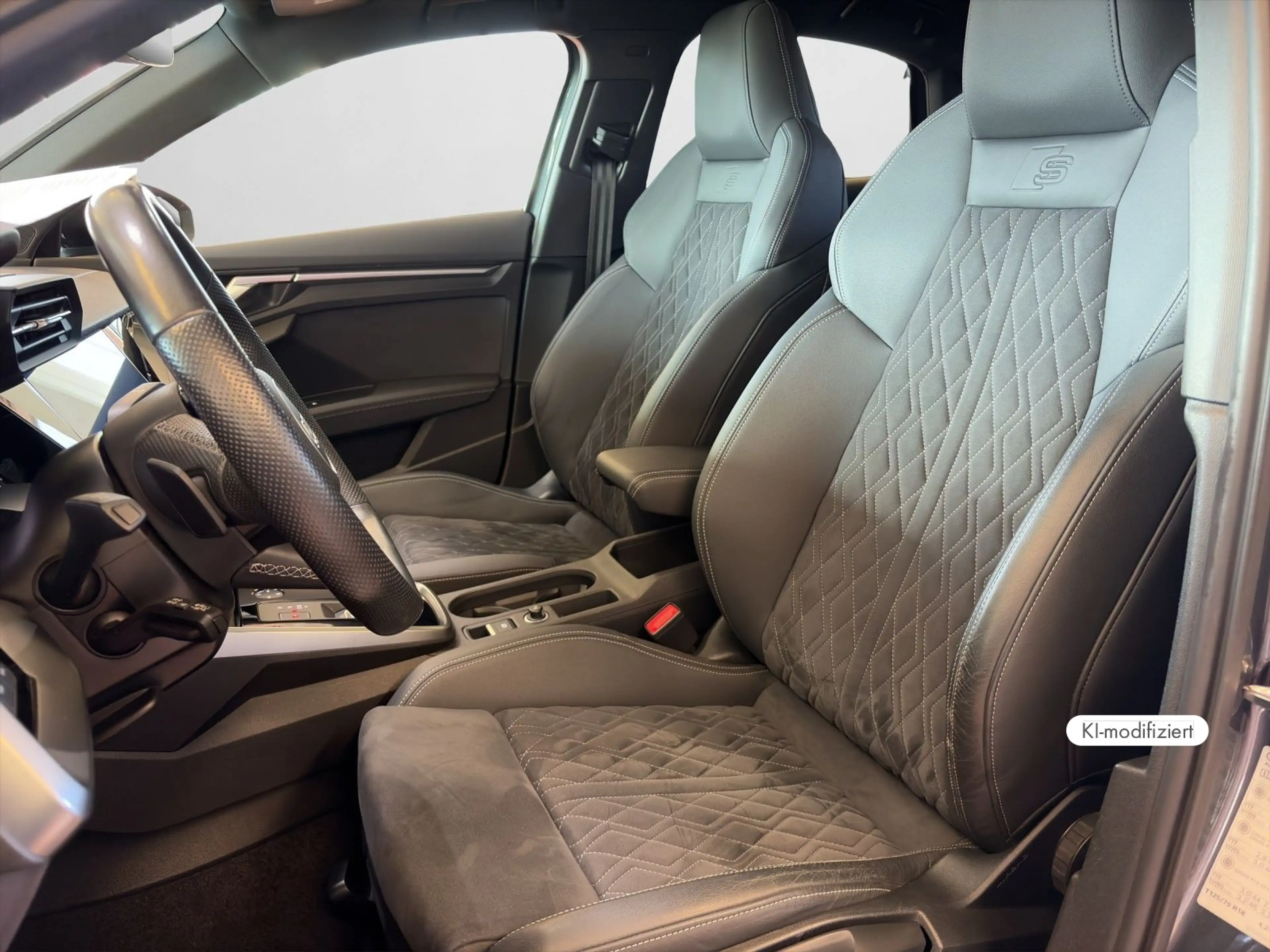Audi S3 *Navi*Pano*Kamera*Business*Smartph. — photo 12