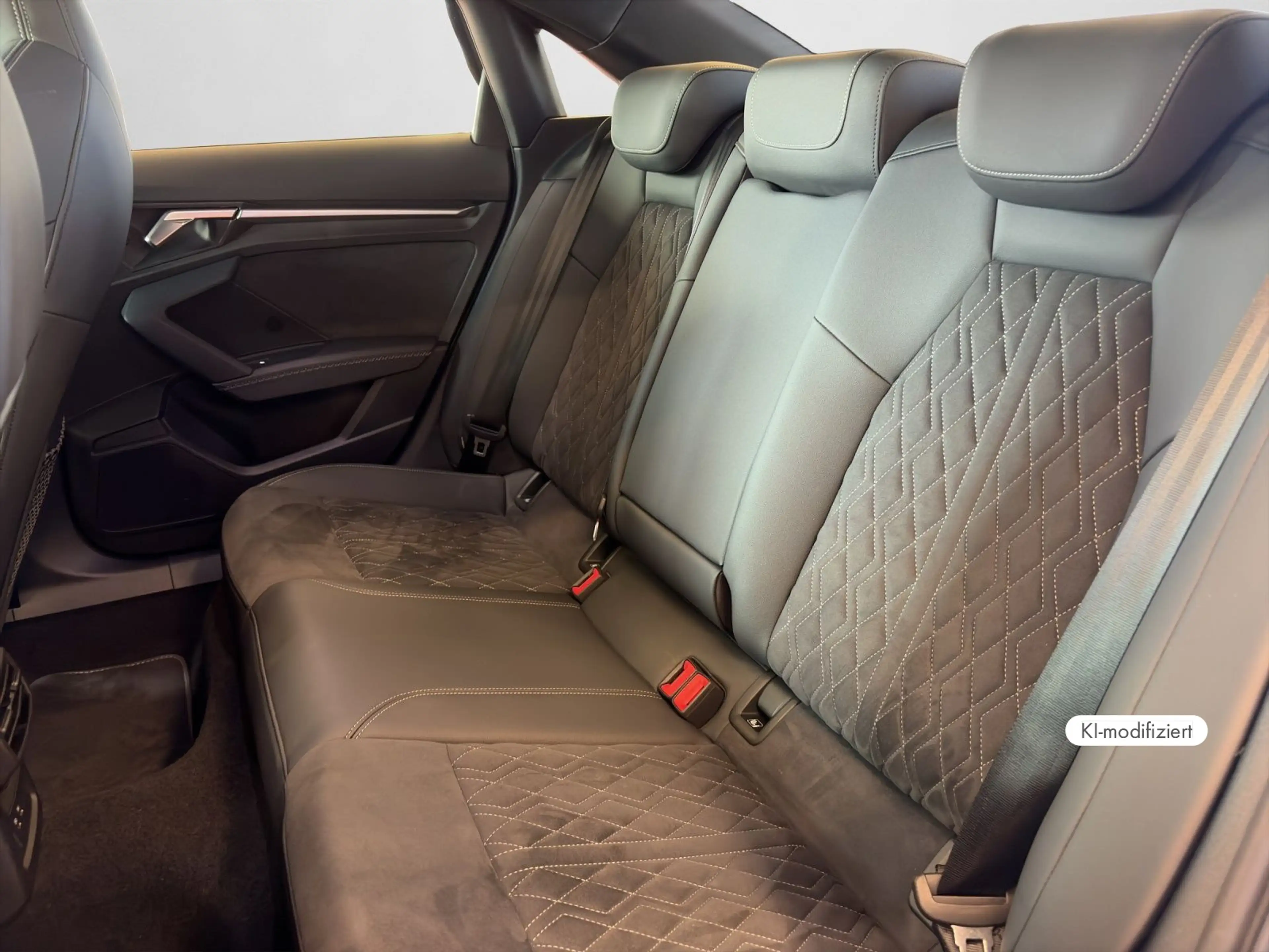 Audi S3 *Navi*Pano*Kamera*Business*Smartph. — photo 14