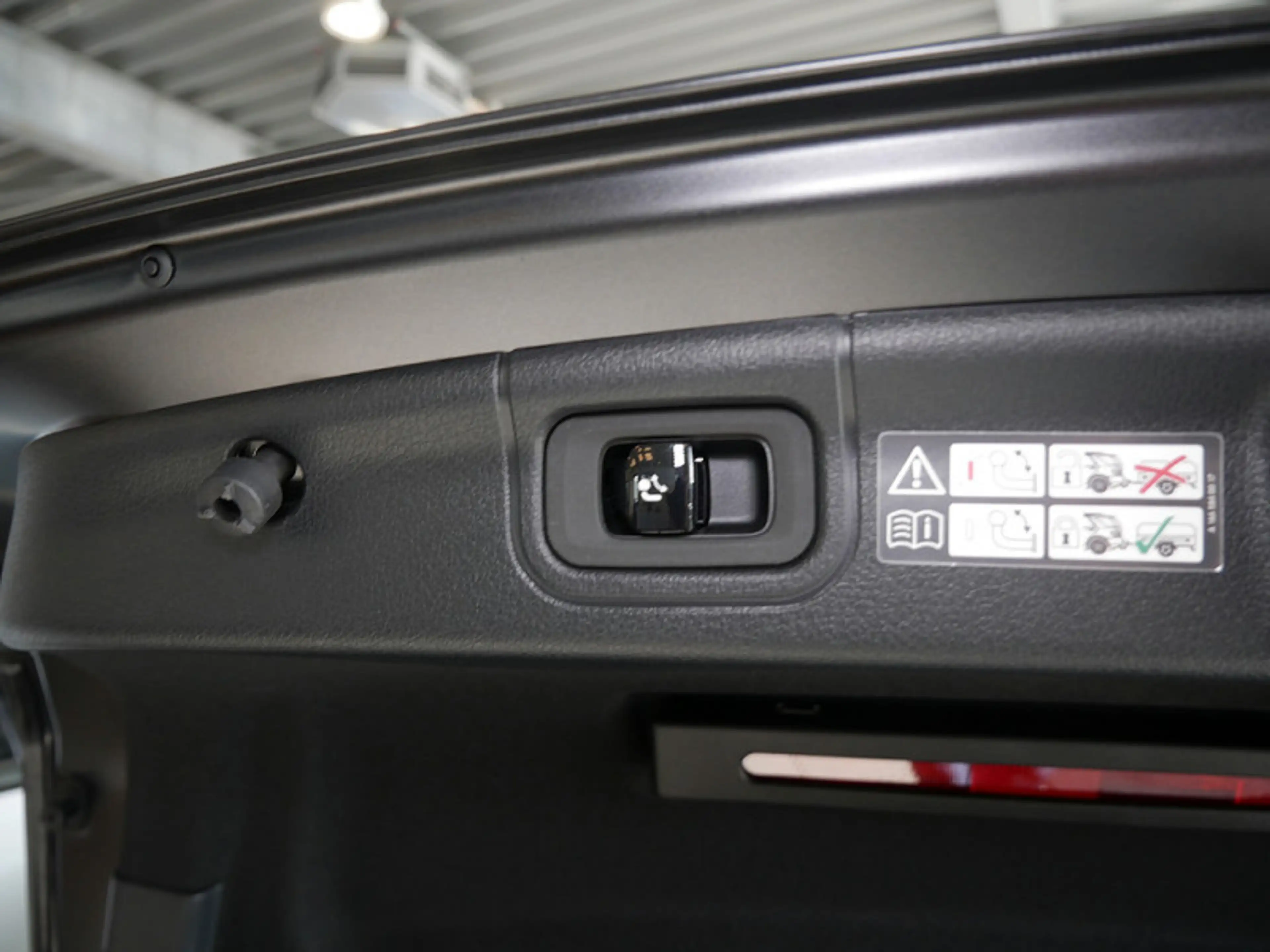 Mercedes-Benz C 43 AMG 4M , AMG BURM NIGHT PREMIUM DRIVERS 360 — photo 14