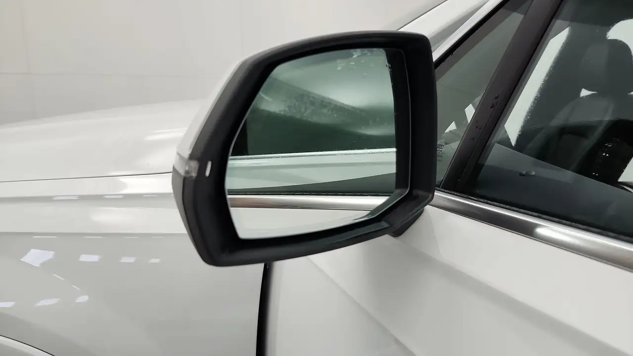 Audi Q7 снимка Audi Q7