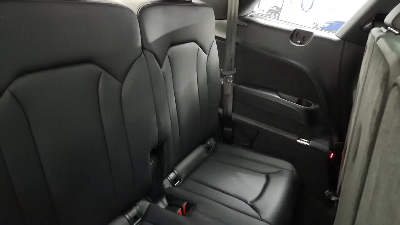 Audi Q7 снимка Audi Q7