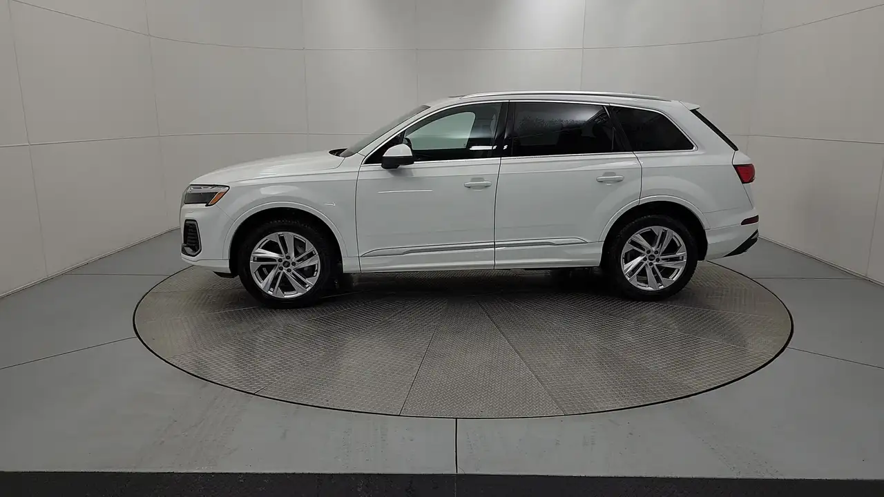 Audi Q7 снимка Audi Q7