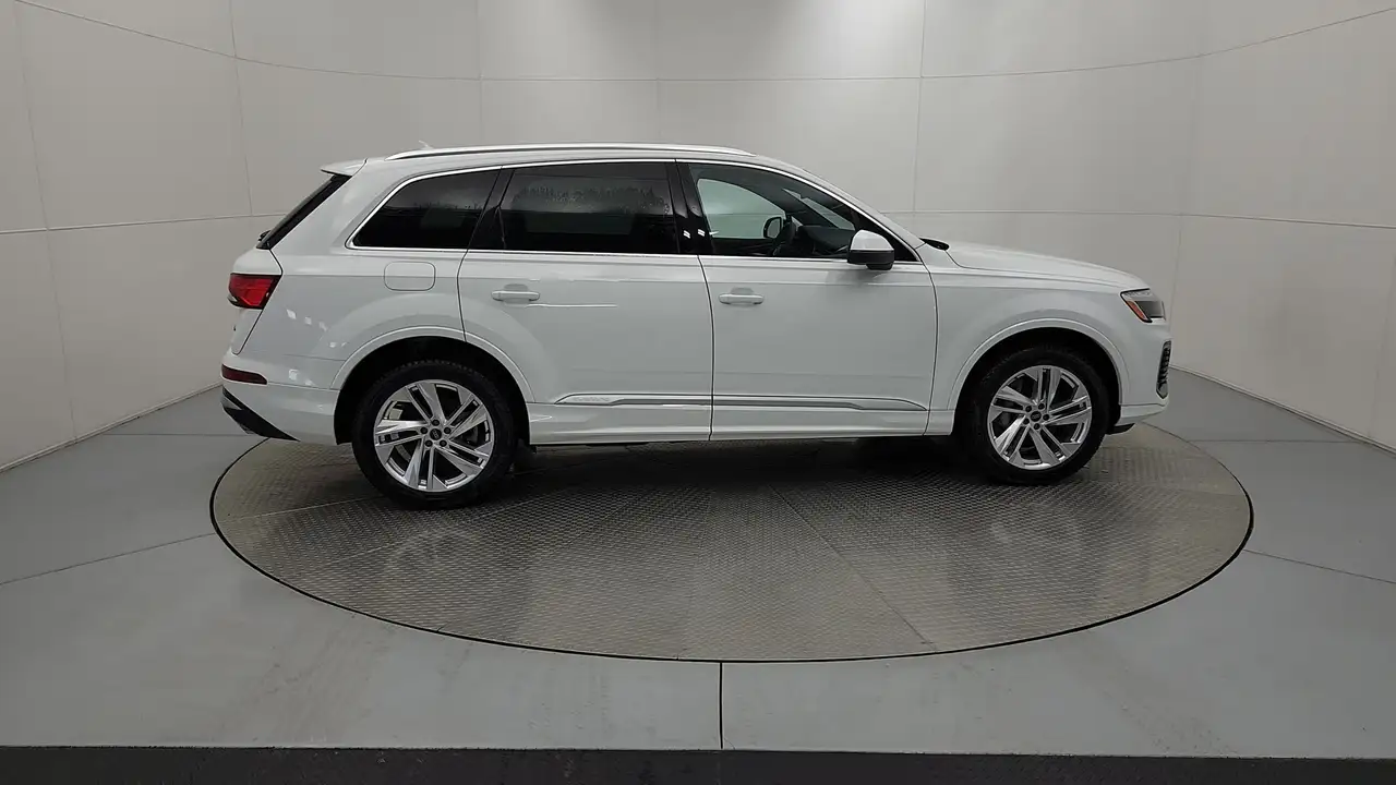 Audi Q7 снимка Audi Q7