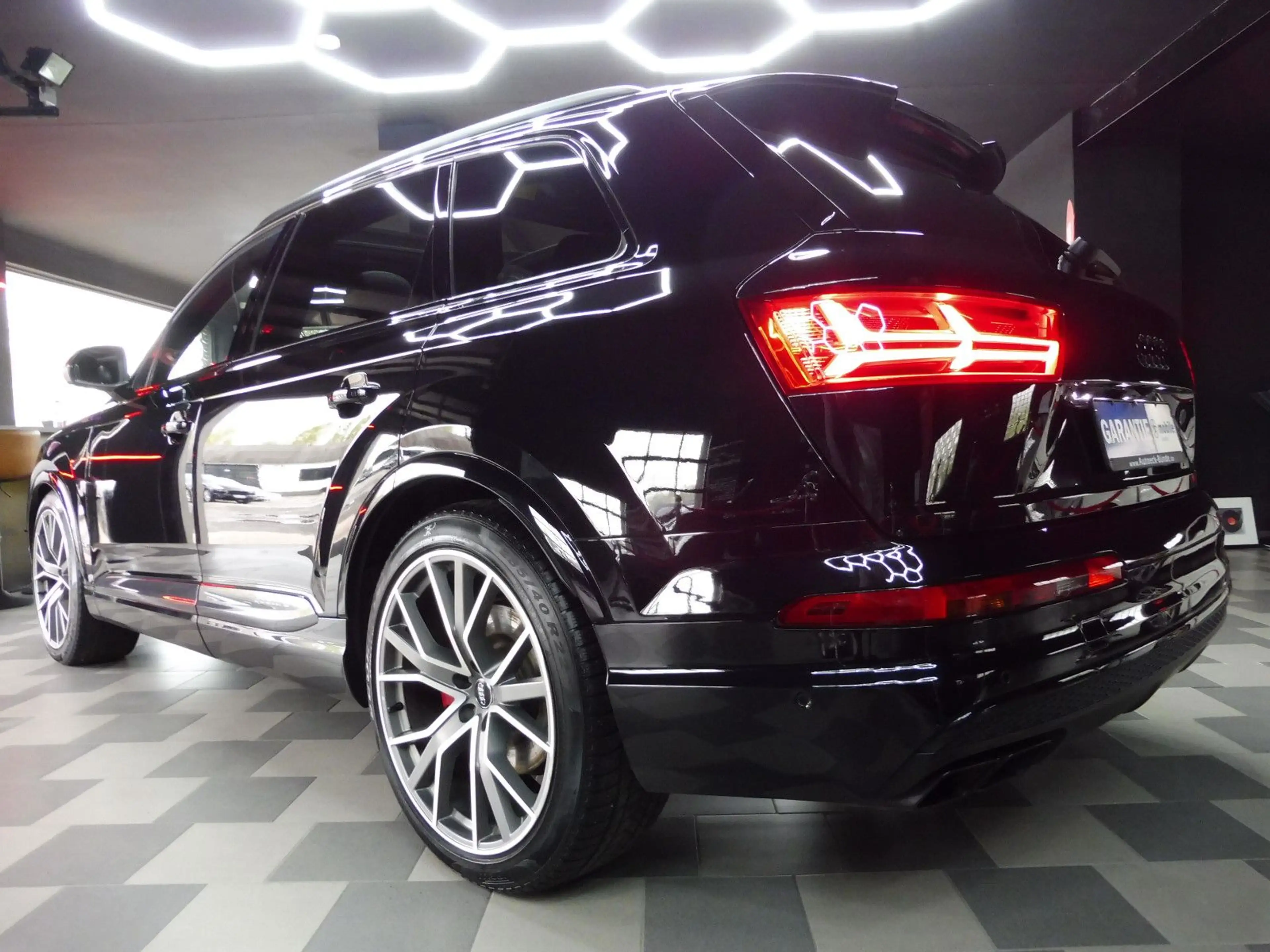 Audi SQ7 4.0 TDI quattro Matrix/Pano/Head-up — photo 8