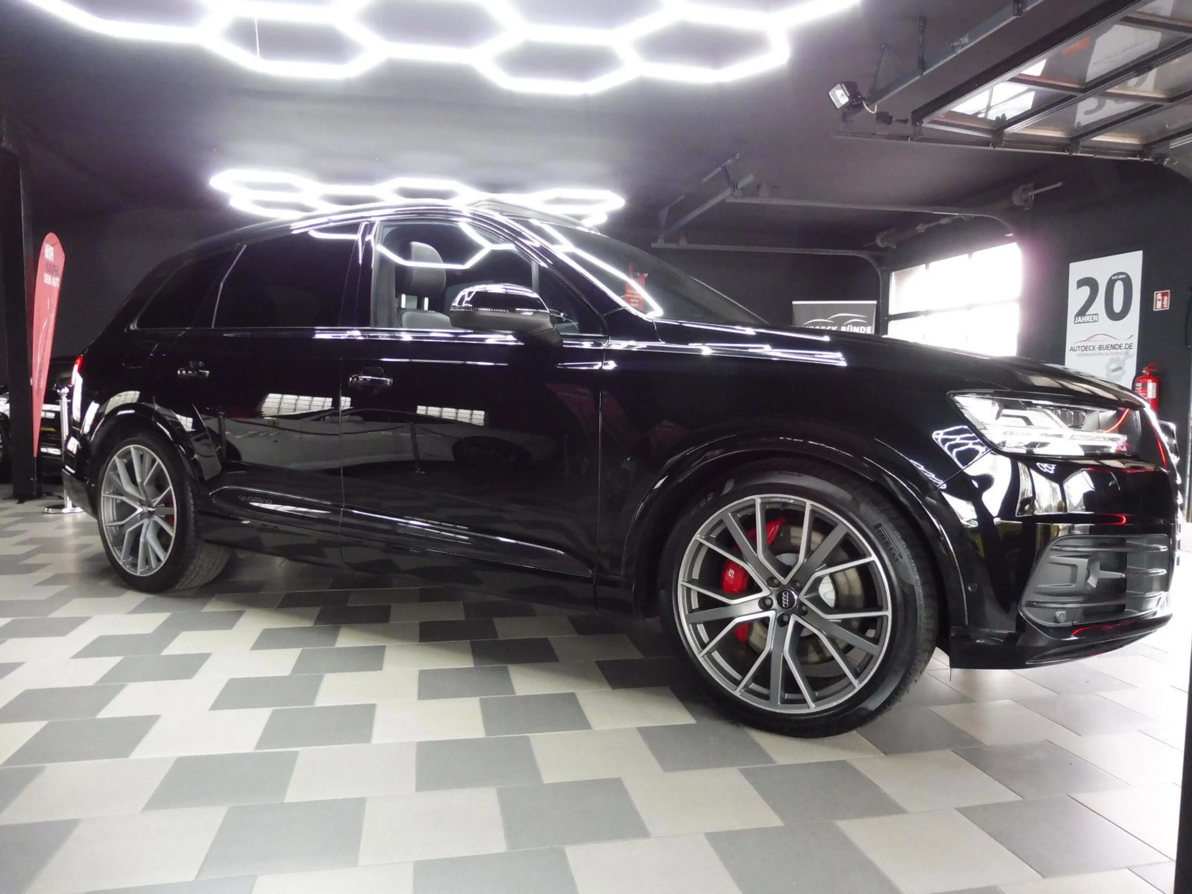 Audi SQ7 4.0 TDI quattro Matrix/Pano/Head-up — photo 4