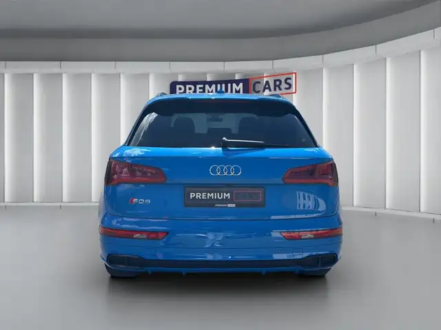 Audi SQ5 view 4