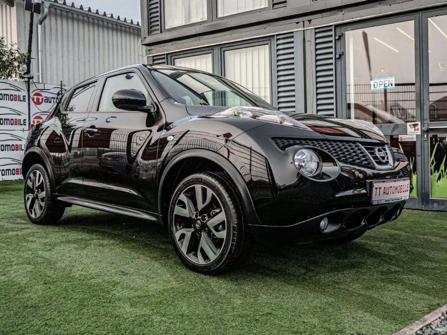 Nissan Juke 1.6 N-Tec NAVI|TEMPOMAT|KAMERA|KLIMAAUTO. Noir - 1