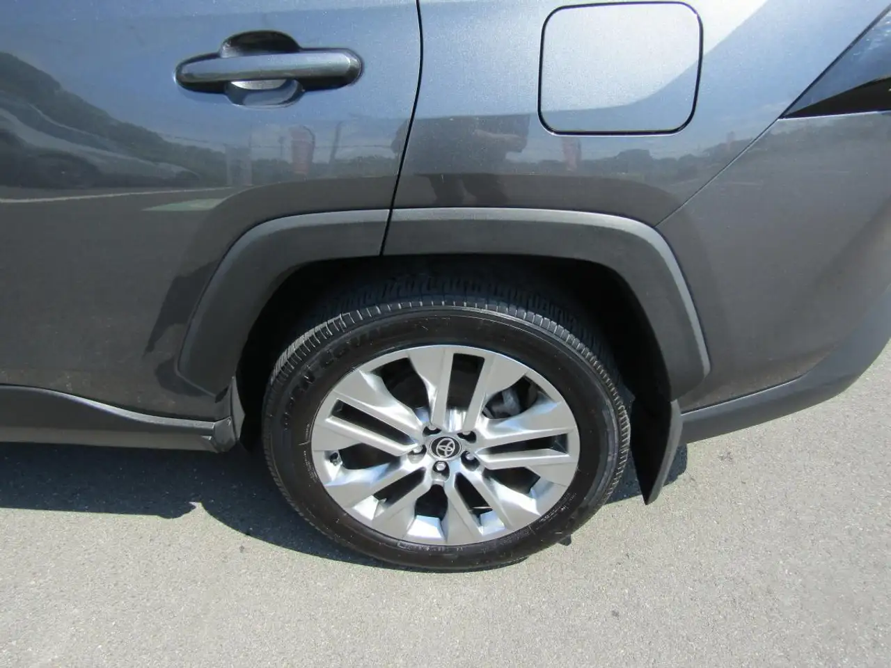 Toyota RAV 4 photo Toyota RAV 4