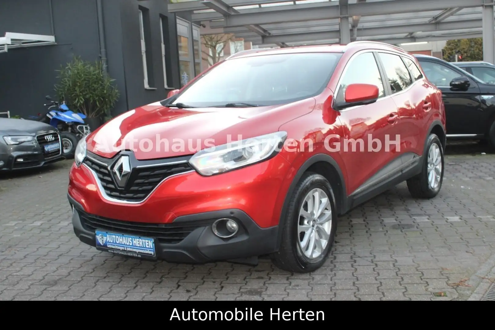 Renault Kadjar 1.2 Experience*NAVI*DIGITALTACHO*AHK*PDC* Červená - 1