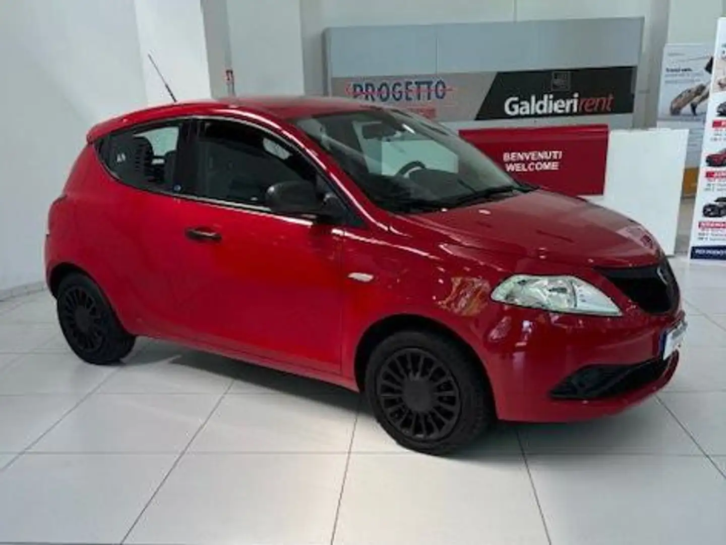 Lancia Ypsilon Ypsilon III 2015 1.2 Elefantino Blu s Rosso - 2