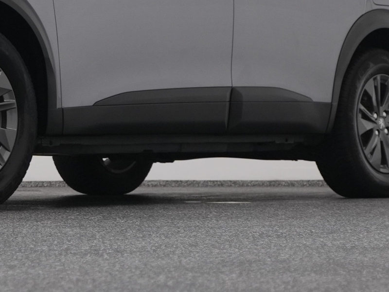 Peugeot e-2008 EV Active 50 kWh | CAMERA | CARPLAY — photo 38