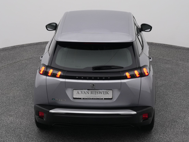 Peugeot e-2008 EV Active 50 kWh | CAMERA | CARPLAY — photo 29