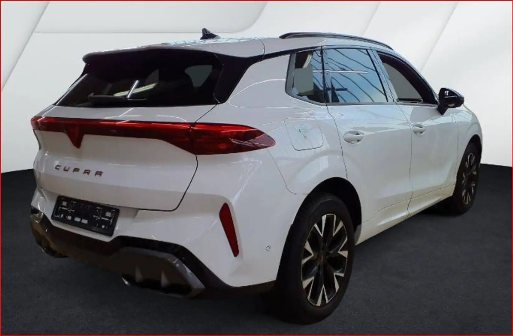 CUPRA Terramar 1.5 eTSI Matrix DCC Navi el.HK 360°Kam Weiß - 2