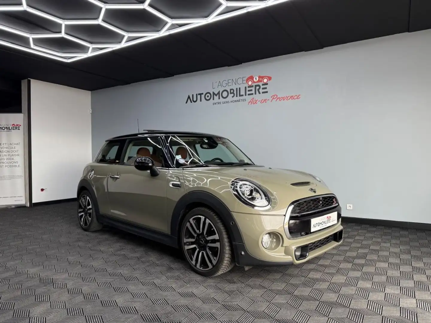 MINI Cooper F56 2.0 S 192 EDITION HEDDON STREET BVA7 Gris - 1