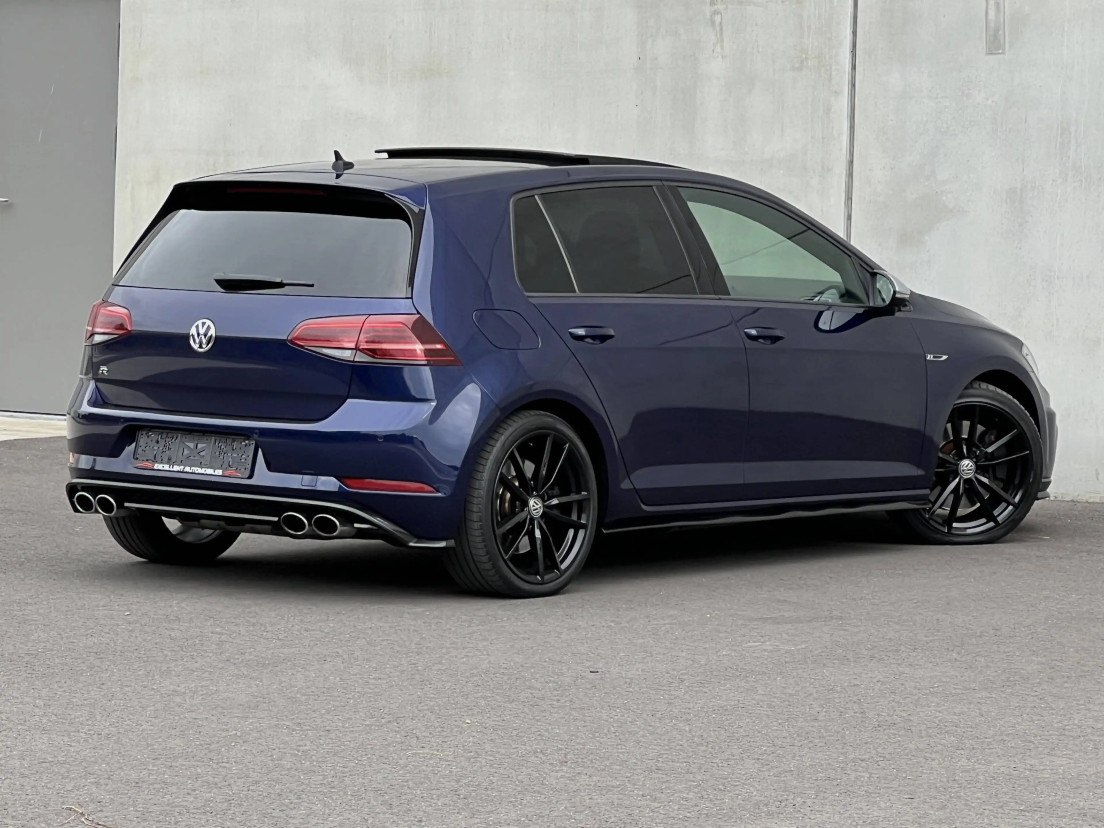 Volkswagen Golf R 2.0 TSI/4 MOTION/FULL OPTION/BOITE AUTO/GARANTIE — photo 4